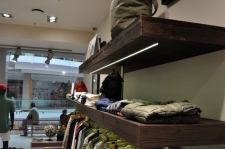 Магазин одежды «Napapijri»